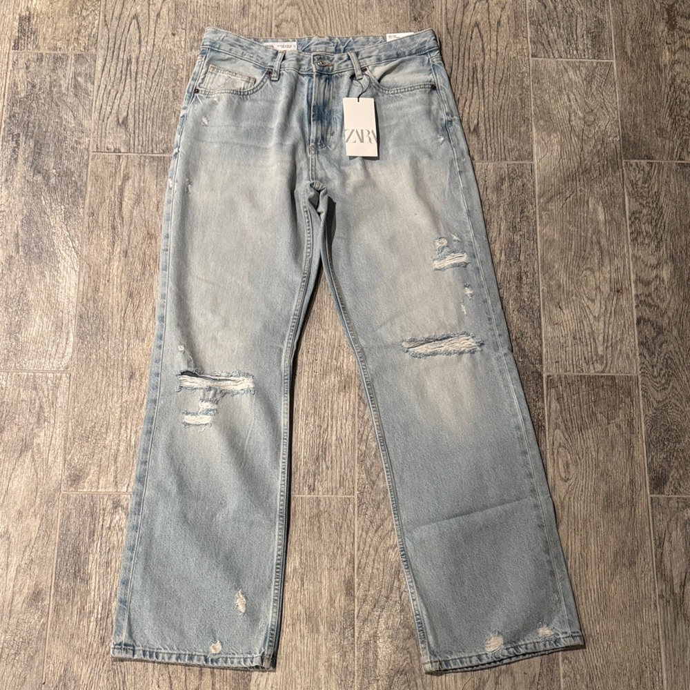 Zara women’s boot cut  Jeans in Light Blue
